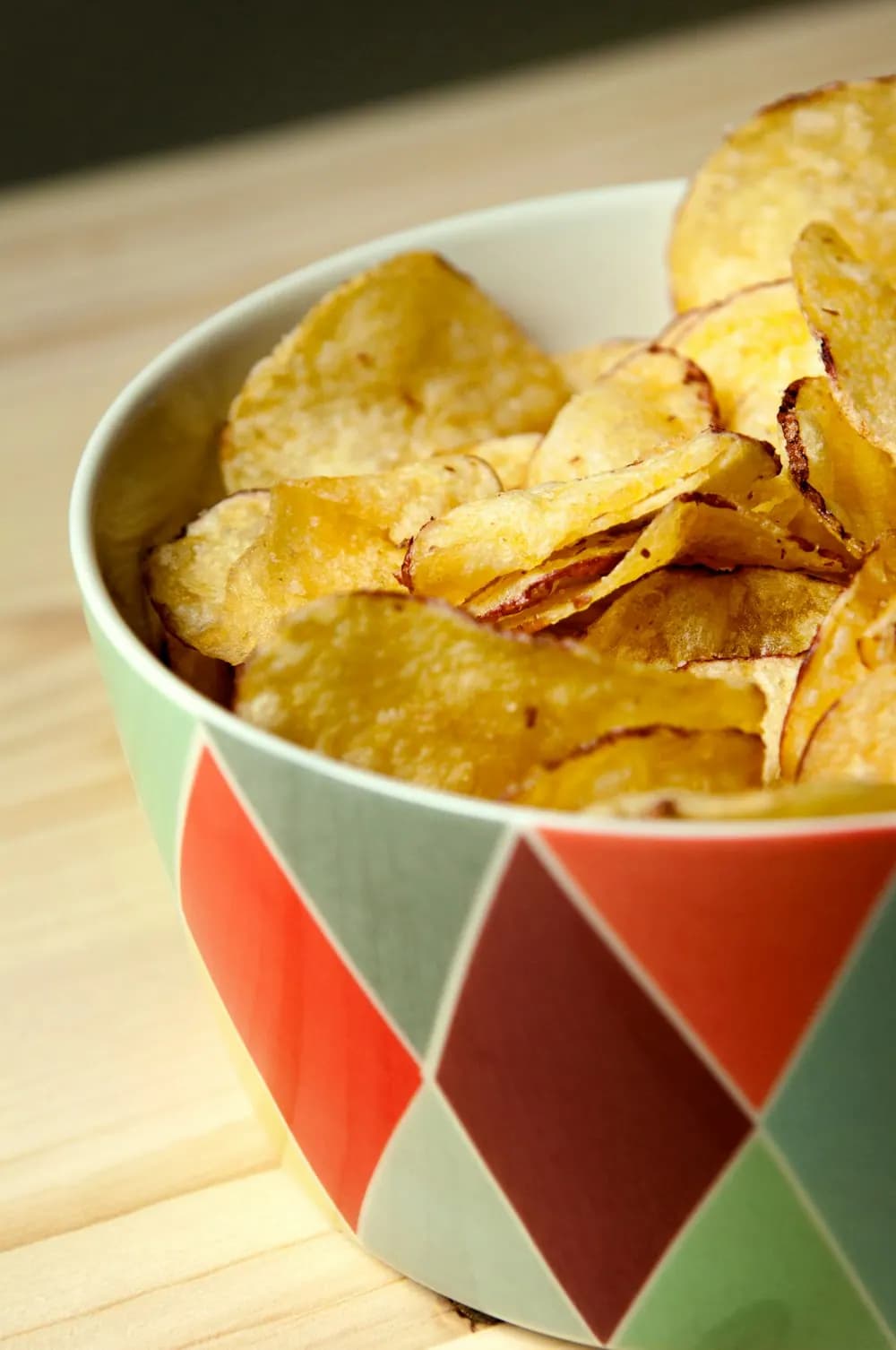 Chips maison — grande — grand bol de chips de pommes de terre